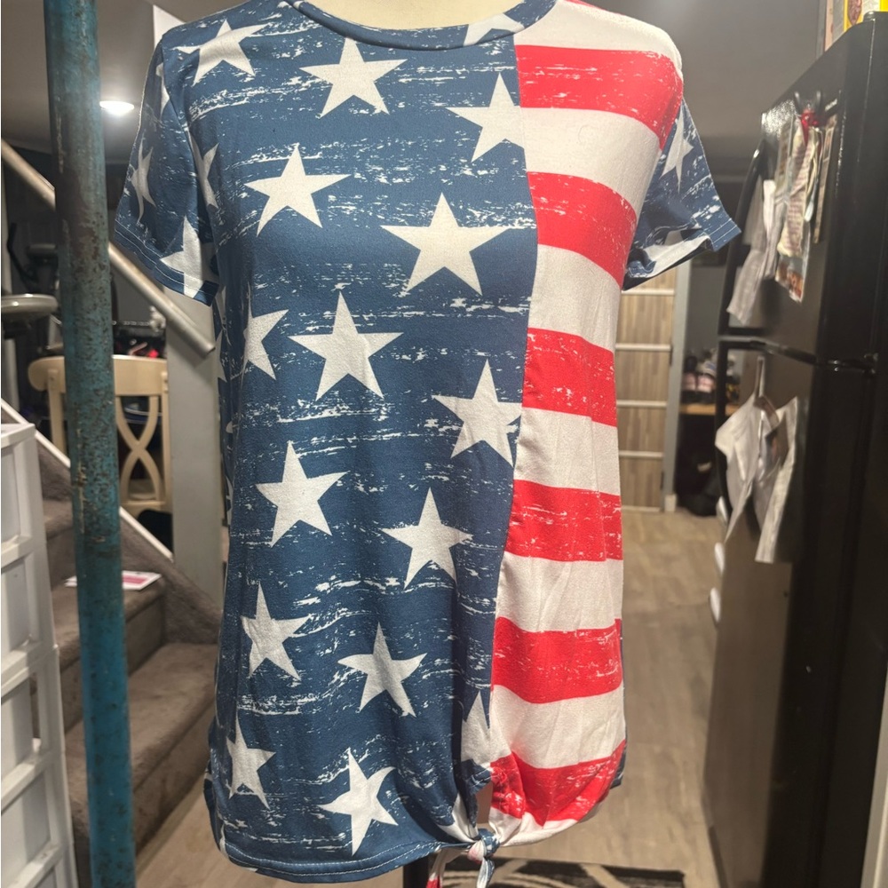 NWOT For G & PL Patriotic American Flag T-Shirt